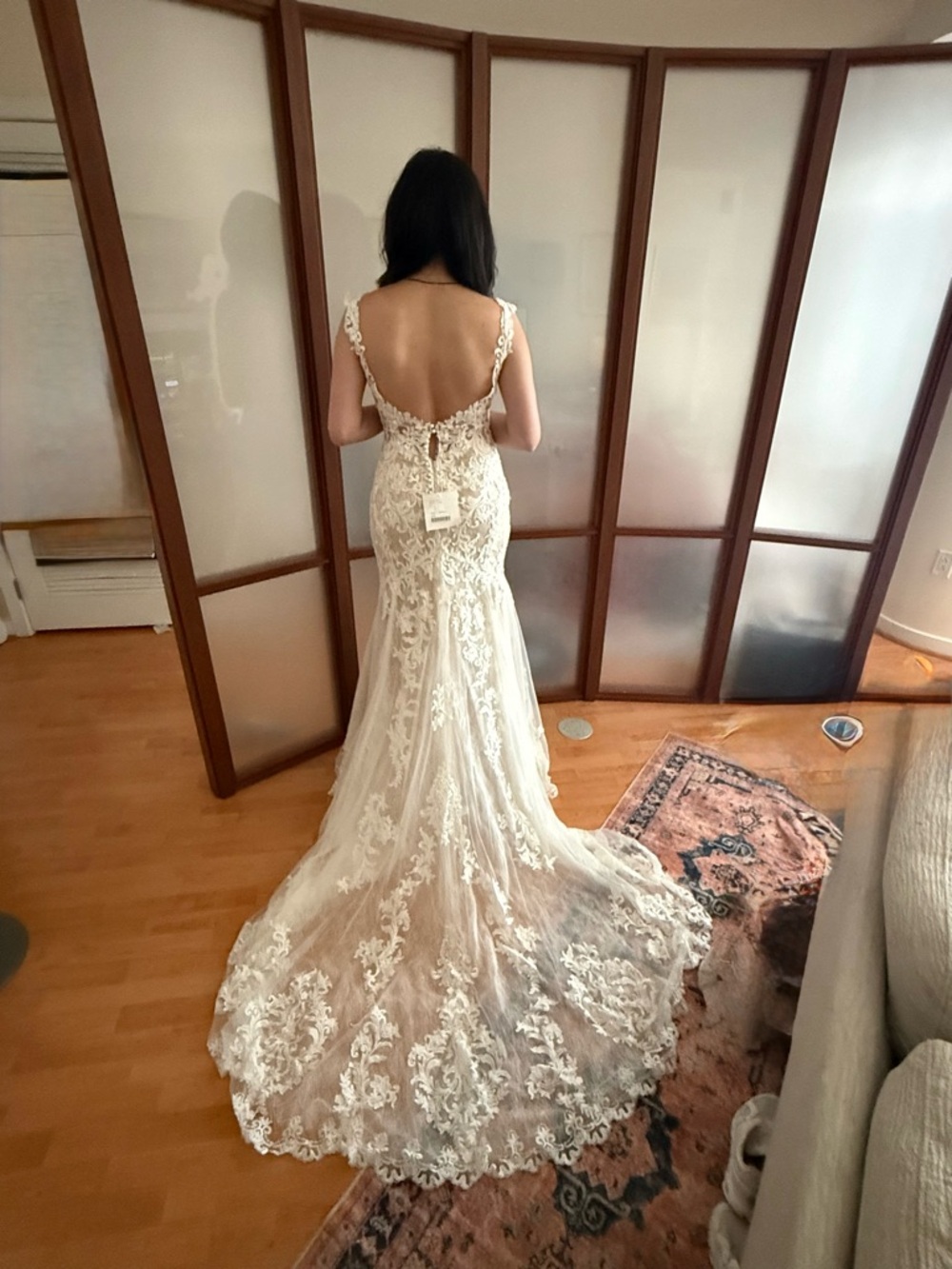 Lace Mermaid Wedding Dress in Ivory/Cream - Picture 2 of 3